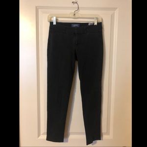 Old navy ankle length pixie pants